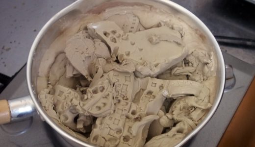 フィギュアの複製で使っている「油粘土を融かして再利用できるのか」を実験してみた。