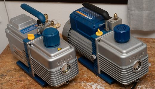 インバータ式電磁弁真空ポンプ『V-i2120SN』の導入で、複製作業をもっと快適に！