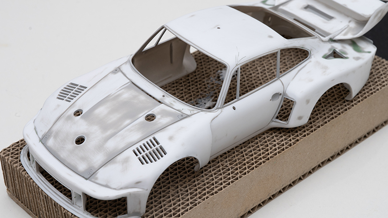 タミヤ 1/20 PORSCHE 935 マルティーニ 製作記 ＃03 『ボディ組み立て編』